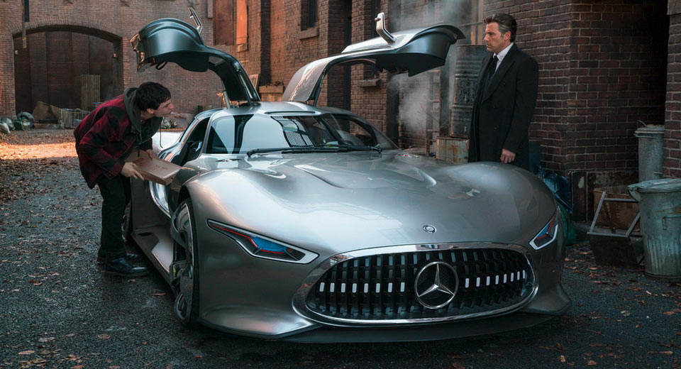 Batman Picks A Fancy Mercedes For His Daily Duties In Justice League Film