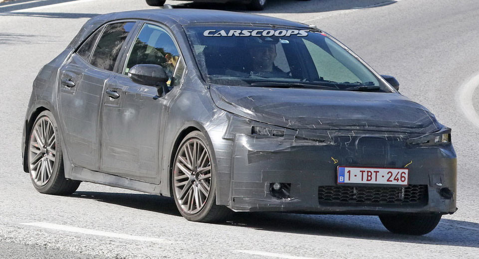 2018 Toyota Auris Wants To Be More Than Just Another Golf Rival