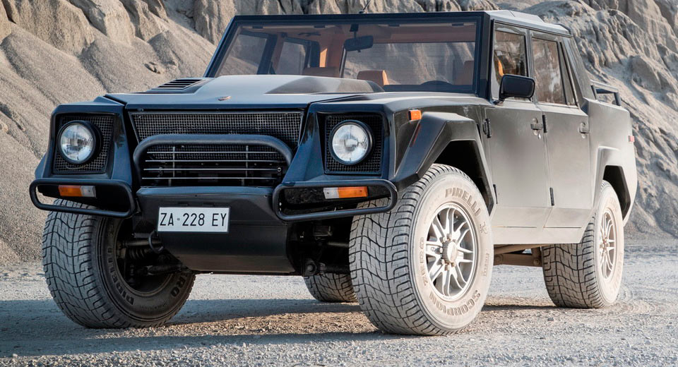  Lamborghini Looks Back On LM002 Two Months Before Urus Debuts [38 Pics+Video]