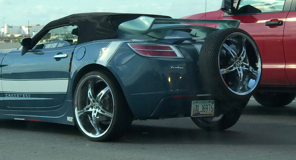  See Anything Wrong With This Saturn Sky?