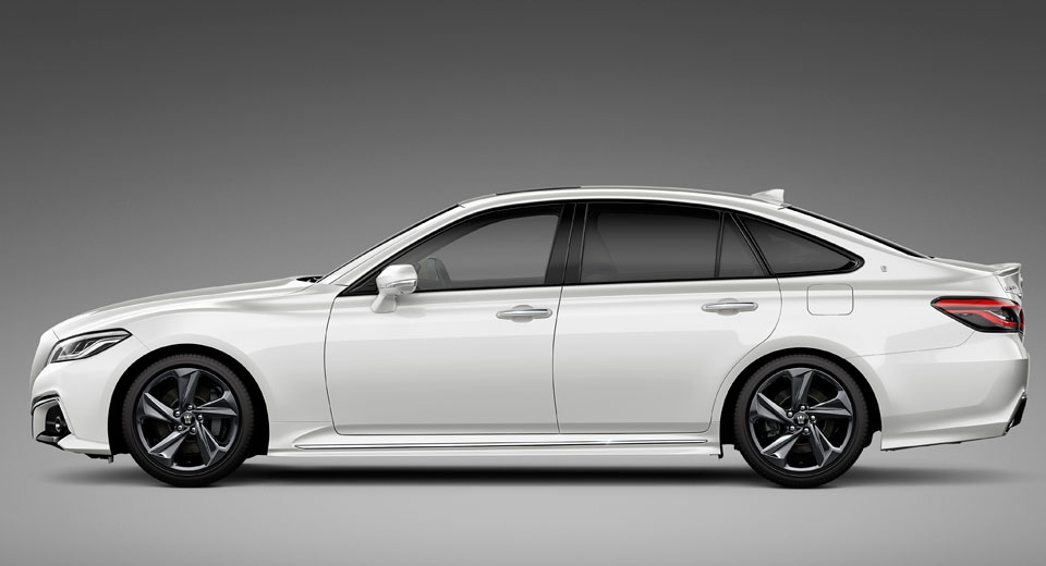  Toyota Crown Concept Could Preview New Lexus ES/GS