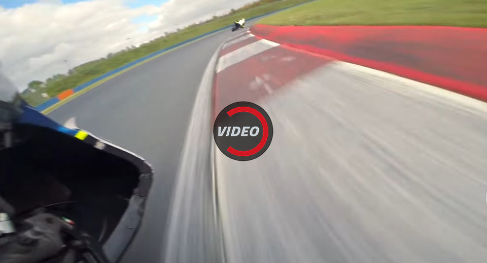 Watch A Yamaha R6 Chasing An R1 On The Track