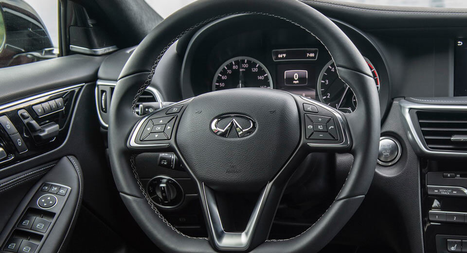 Infiniti Fears QX30 Driver’s Airbag May Inadvertadly Deploy, Issues Recall