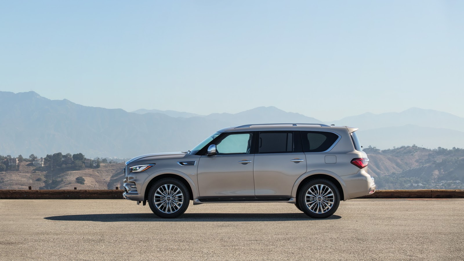 Infiniti Details 2018 QX80 Full-Size SUV, Priced From $64,750 | Carscoops