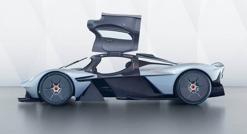  Aston Martin On Target For First Pre-Tax Profit Since 2010