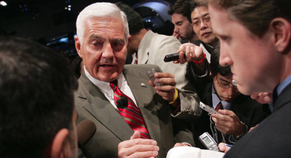  Bob Lutz Thinks Cars Will Be Dead Within 20 Years