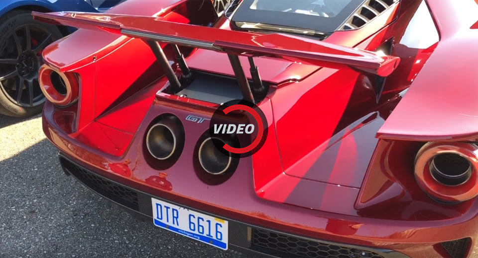  Rev Off: 2017 Ford GT Titanium Exhaust Vs Standard Exhaust