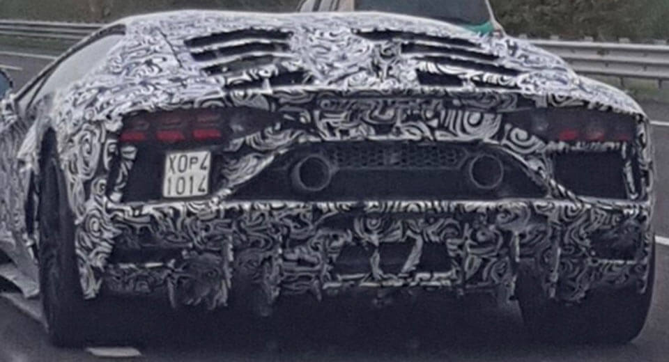 Lamborghini Aventador Performante Scooped With Crazy Aero Aids
