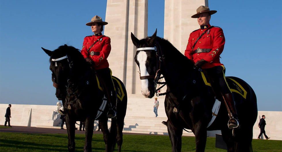  O Canada: Five Naked People Arrested After Bizarre Kidnapping And Crash