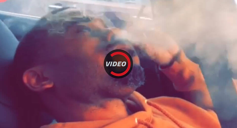 Smoking And Relaxing In A Tesla With Autopilot Isn’t Smart