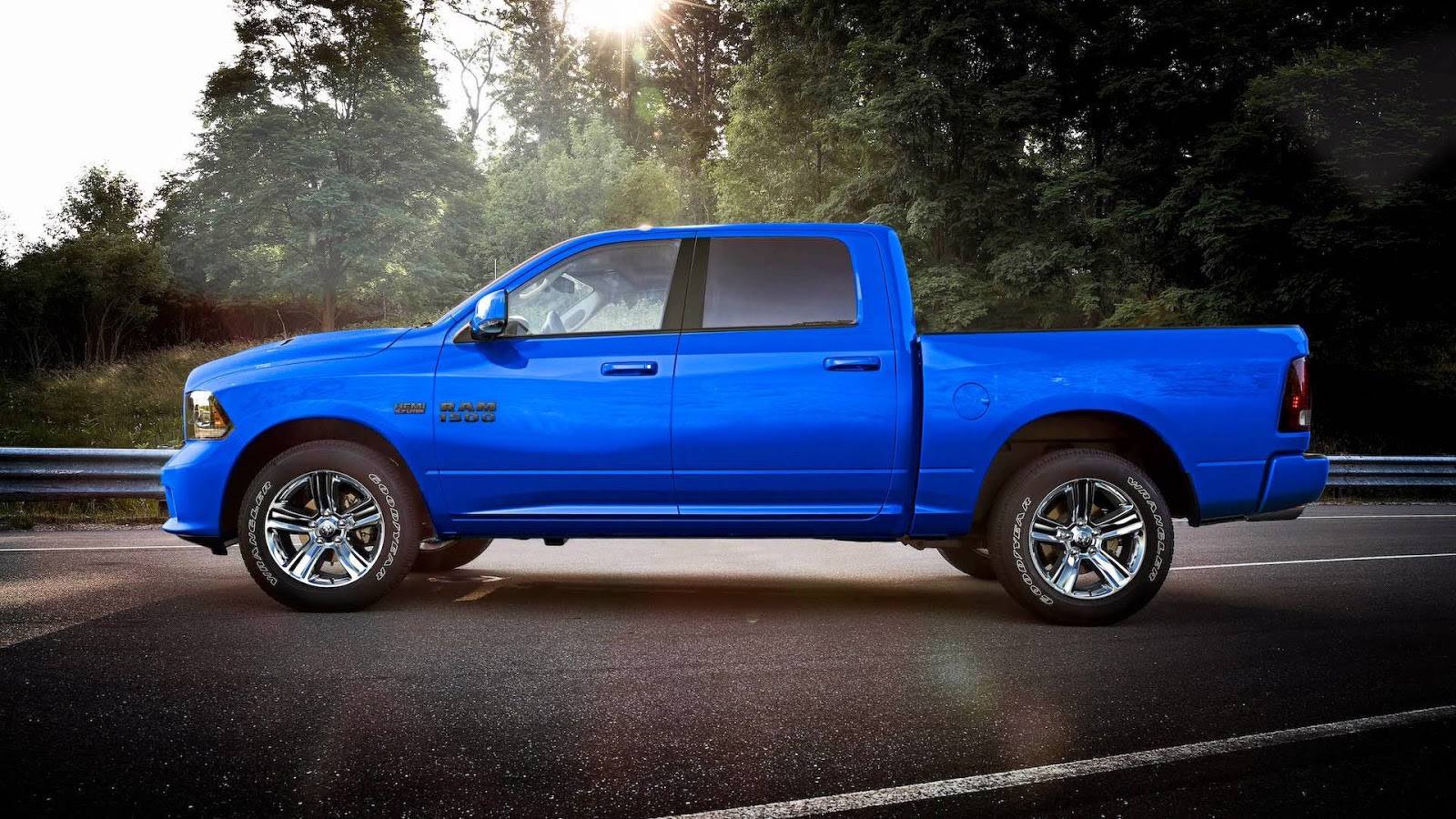 2018 Ram 1500 Hydro Blue Sport Edition Gets A Racy French Kiss | Carscoops