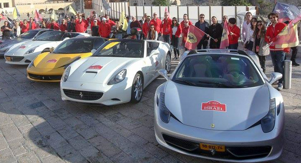  Ferrari Tour Visits Jerusalem’s Western Wall, And People Were Not Impressed