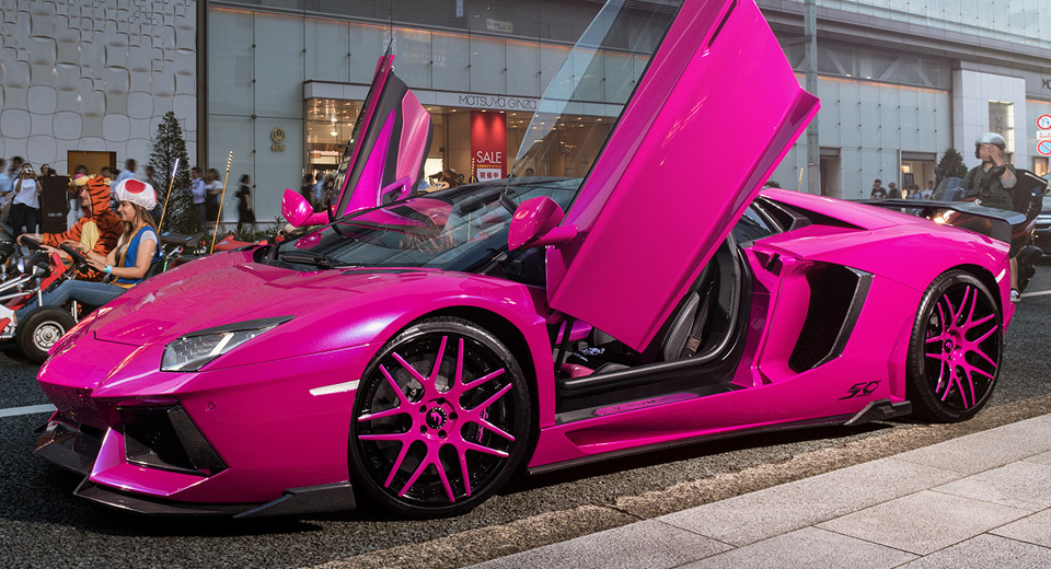 Pink Lamborghini Aventador Turns Heads In Tokyo