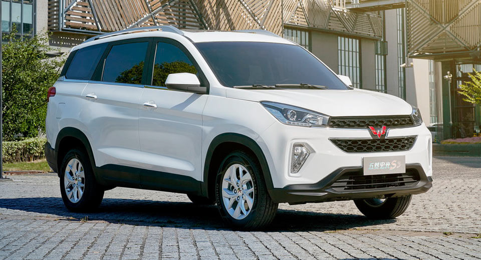  GM’s Latest SUV, The Wuling Hong Guang S3, Costs Less Than $9,000