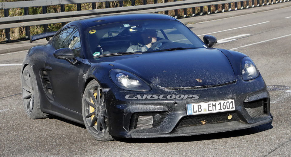  New Porsche 718 Cayman GT4 Comes Out With Hardly Any Camo