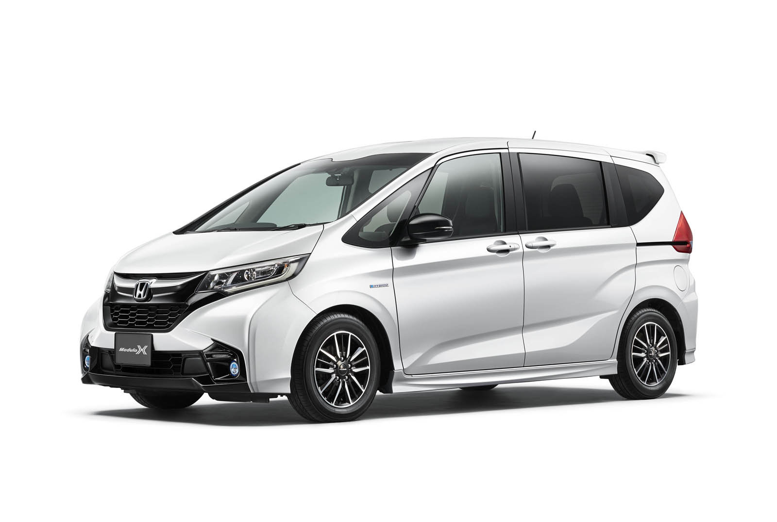 Honda Freed Modulo X Gives The Little Minivan A Sportier Edge Carscoops