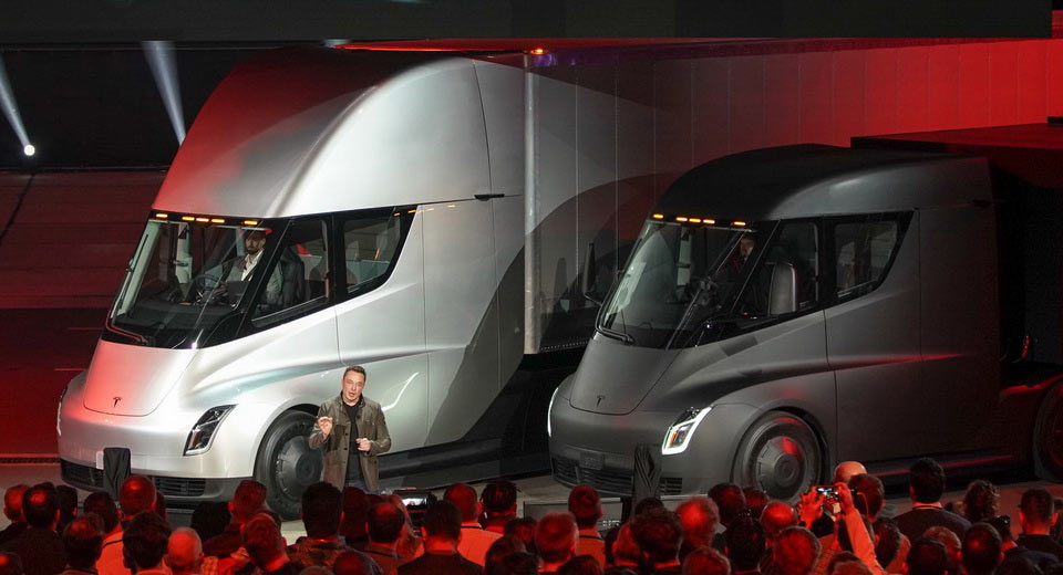UPS Places Largest Order Yet For Tesla Semi, Reserving 125 Trucks