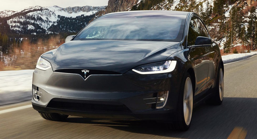 Mercedes Reportedly Caused $18K In Damage To A Rented Tesla Model X