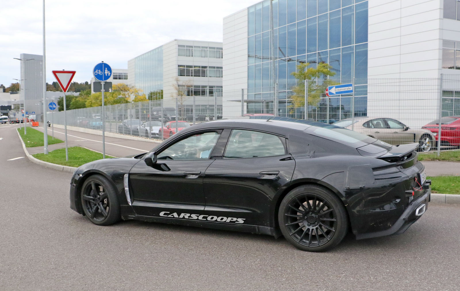 Porsche-MissionE-05 Porsche’s Head Of EVs Says The Taycan Will Have A Lower Center Of Gravity Than The 911