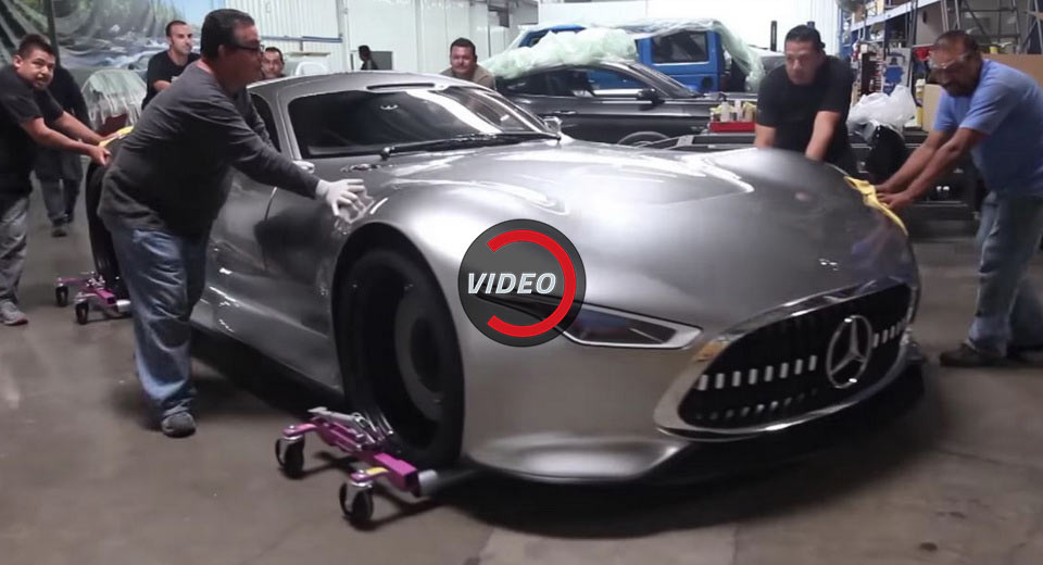  A Behind-The-Scenes Look At Batman’s Mercedes Vision Gran Turismo