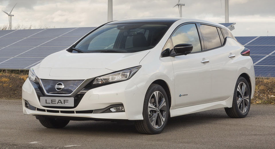  Nissan Kicks Off Leaf Production In Europe, First Deliveries In February