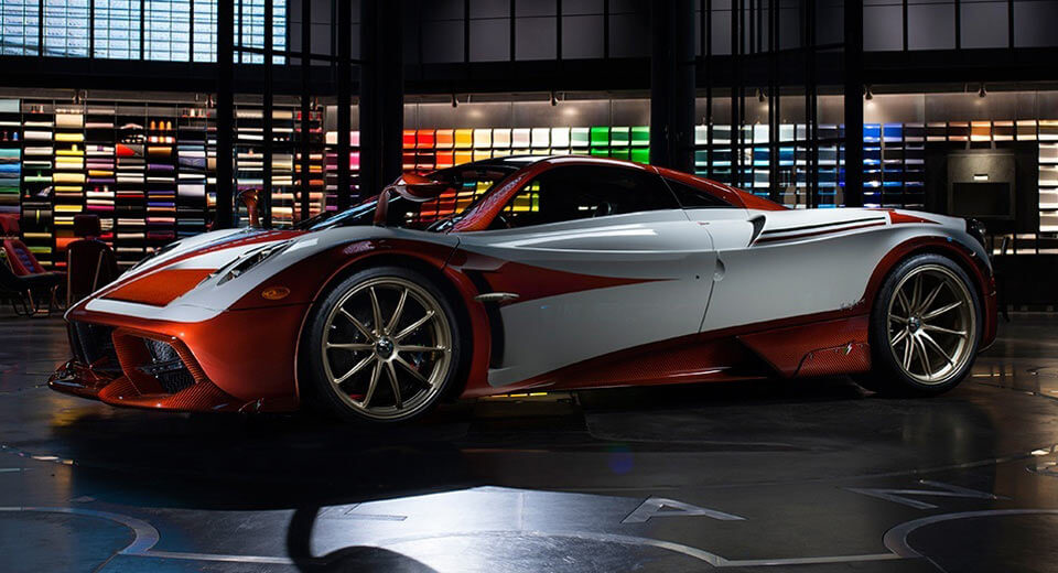 Pagani Creates One-Off Huayra Lampo With Fiat Turbina Theme