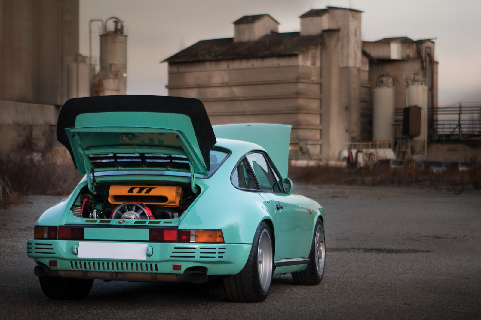 12 Gorgeous Mint Green RUF CTR Clubsport Offered At No Reserve