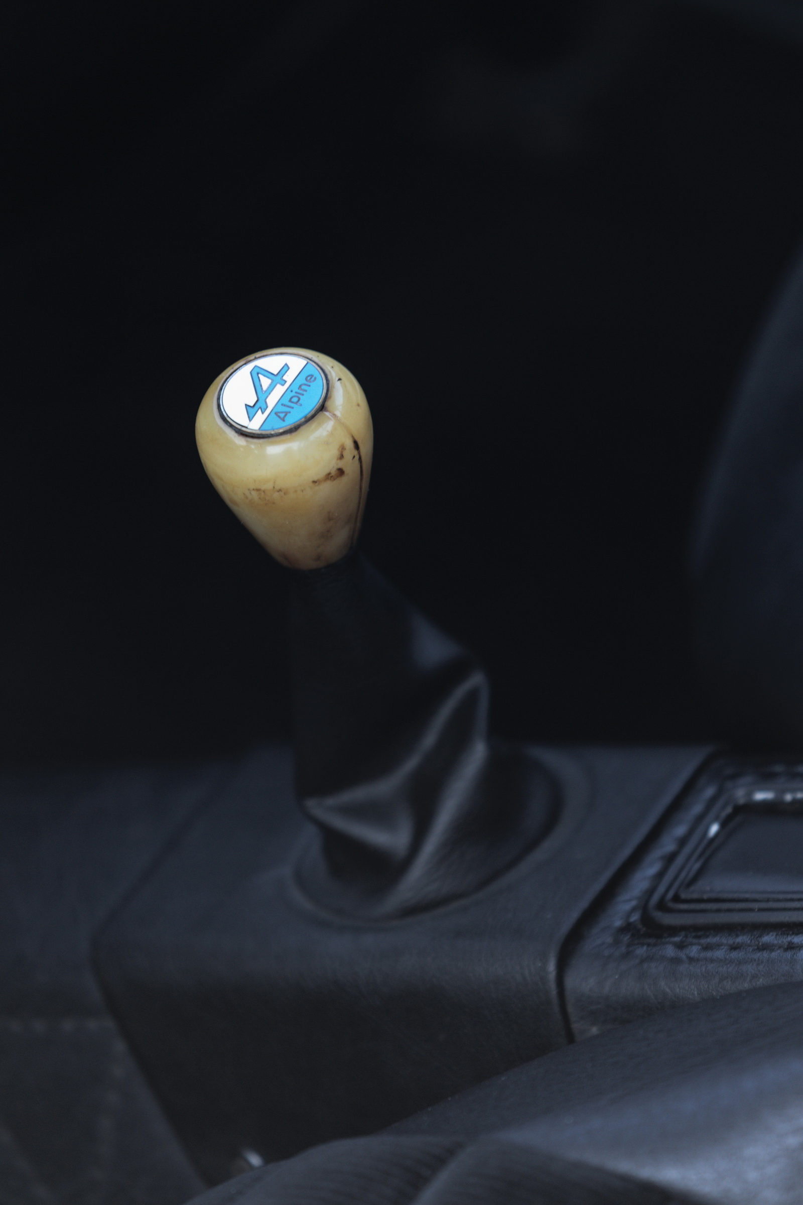 1974-renault-alpine-a110-22 Buy This Classic Alpine A110, Race It In Vintage Events