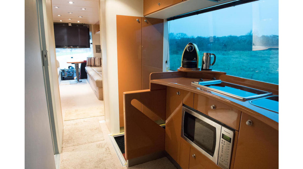 2001-ferrari-scuderia-f1-iveco-motor-home-13 Become The Envy Of The Caravan Park With Scuderia Ferrari’s Custom Iveco Motor Home