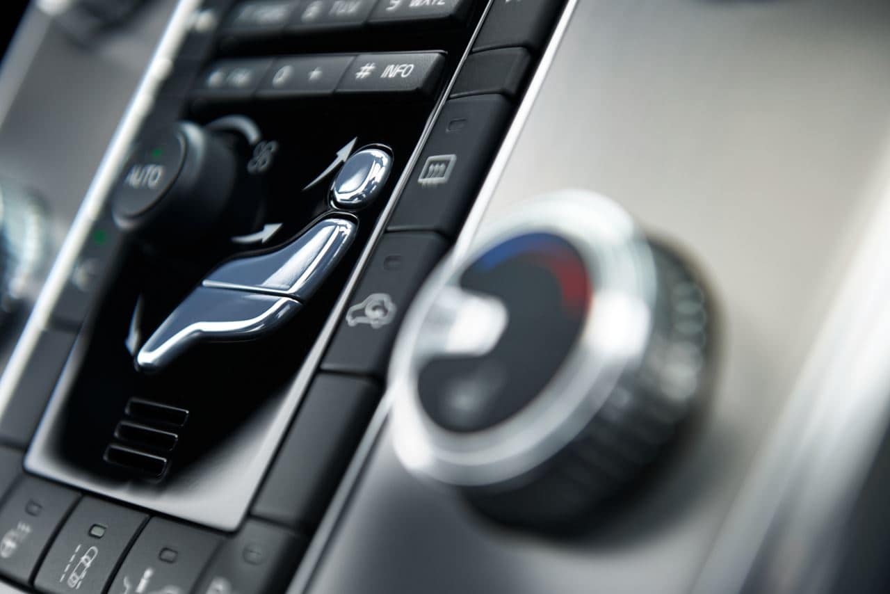 2016-volvo-v60-8 New Volvo V60 Reportedly Coming To Geneva Motor Show, S60 To Follow