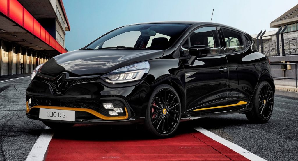 F1-Inspired Renault Clio R.S. 18 Arrives With A Mean Stance
