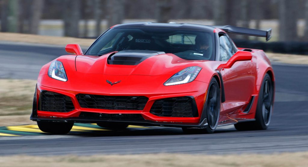  2019 Corvette ZR1 Beats The Ford GT To Claim New Lap Record At VIR