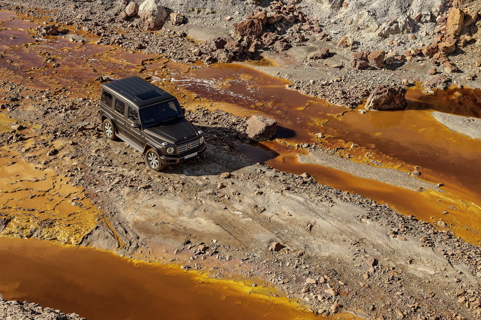 2019-Mercedes-Benz-G-Class-027-1 2019 Mercedes G-Class Goes Into Production, US Sales Start Later This Year