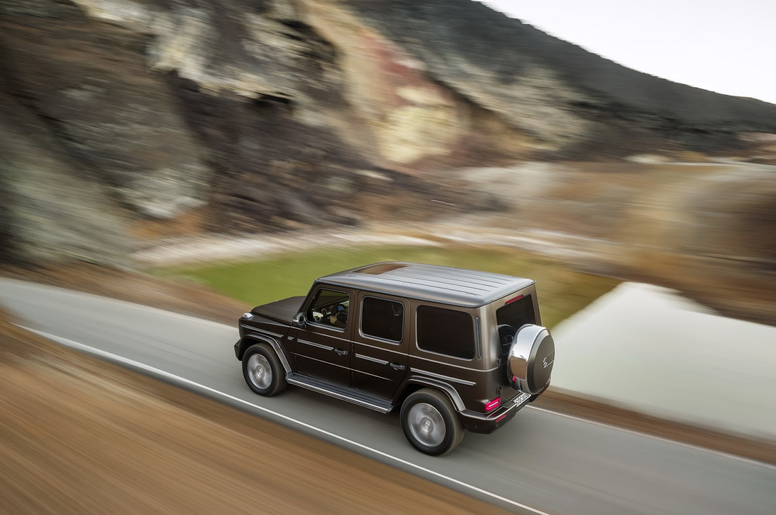 2019-Mercedes-Benz-G-Class-033-1 2019 Mercedes G-Class Goes Into Production, US Sales Start Later This Year