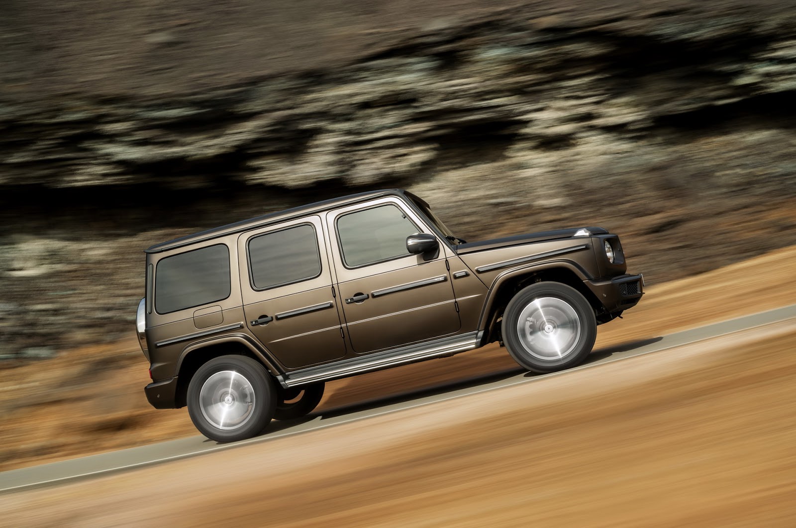 2019-Mercedes-Benz-G-Class-039-1 2019 Mercedes G-Class Goes Into Production, US Sales Start Later This Year