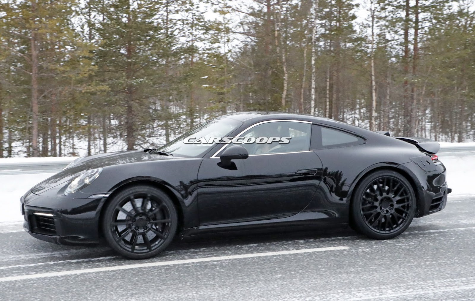2019-Porsche-911-6 2019 Porsche 911 To Have Mild-Hybrid System And Improved Engine Lineup