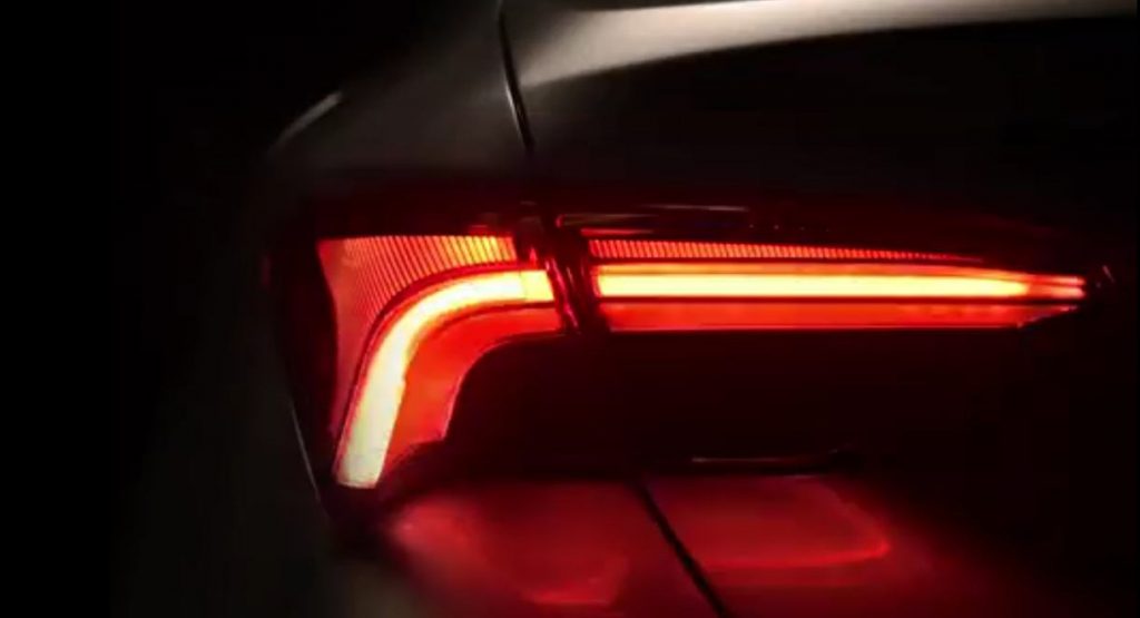  2019 Toyota Avalon’s Taillights Revealed In New Teaser