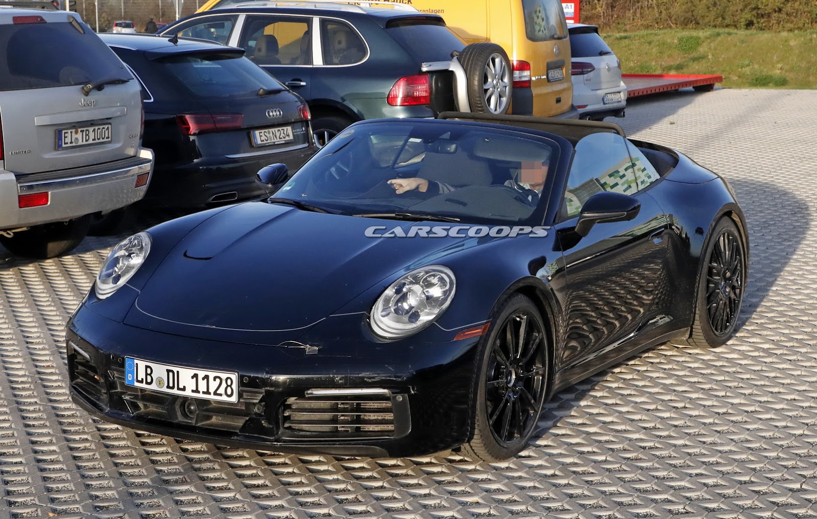 porsche-992-cabrio-spied-top-down-3 2019 Porsche 911 Caught Undisguised Out In The Open – Again