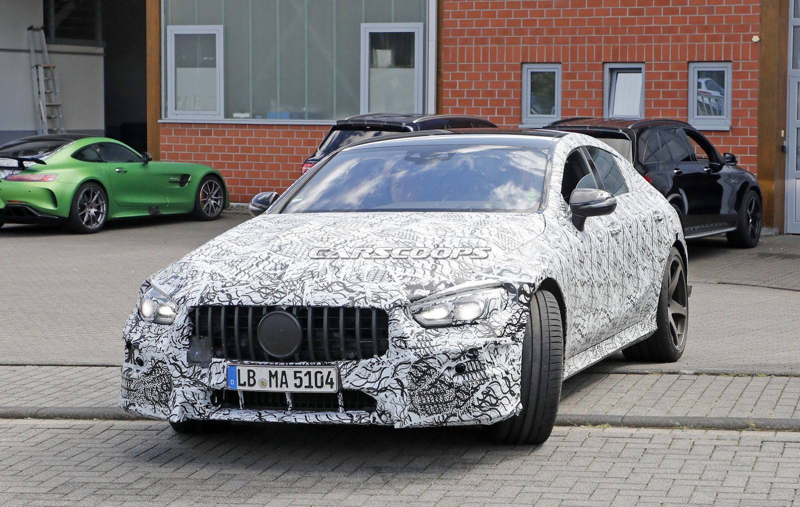 AMG-GT4-Less-Camo-Spy-13 Mercedes-AMG GT4 Will Reportedly Debut In Geneva