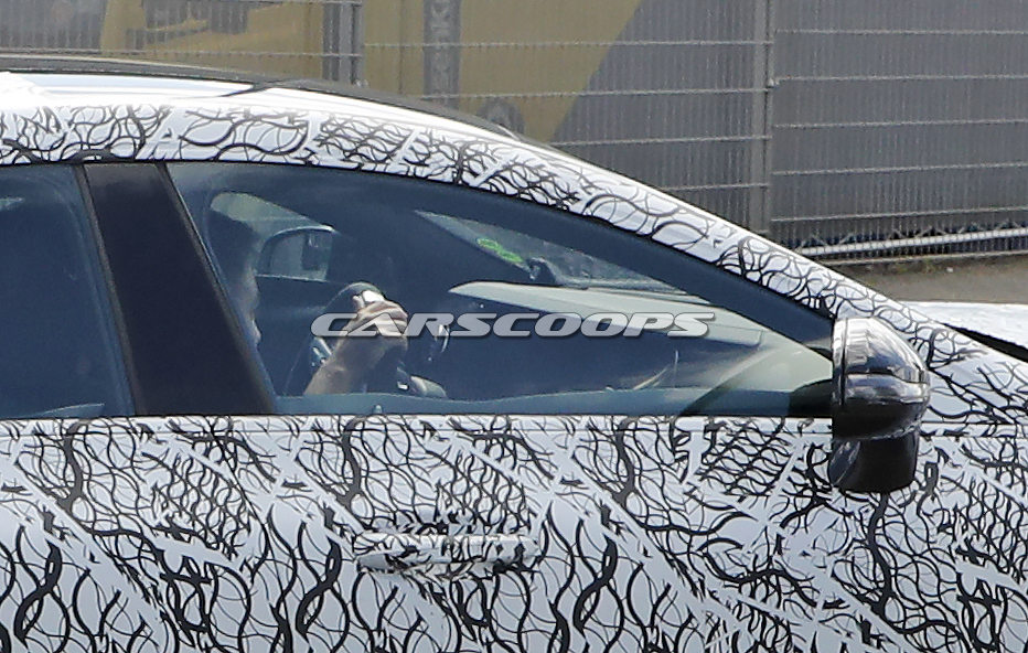 AMG-GT4-Less-Camo-Spy-7 Mercedes-AMG GT4 Will Reportedly Debut In Geneva