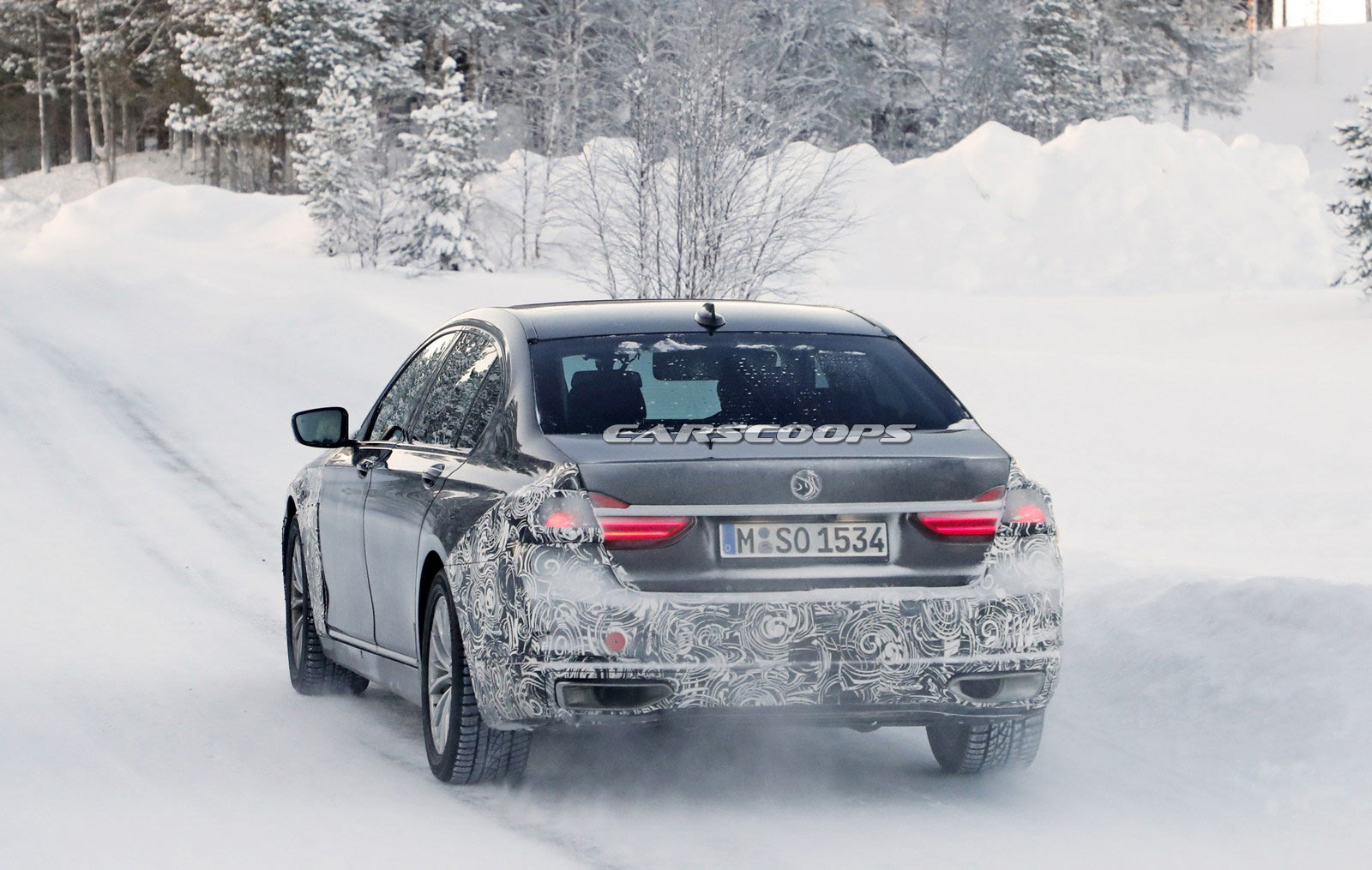 BMW-7-Series-13 2019 BMW 7-Series Caught Getting Ready To Tackle The All-New A8