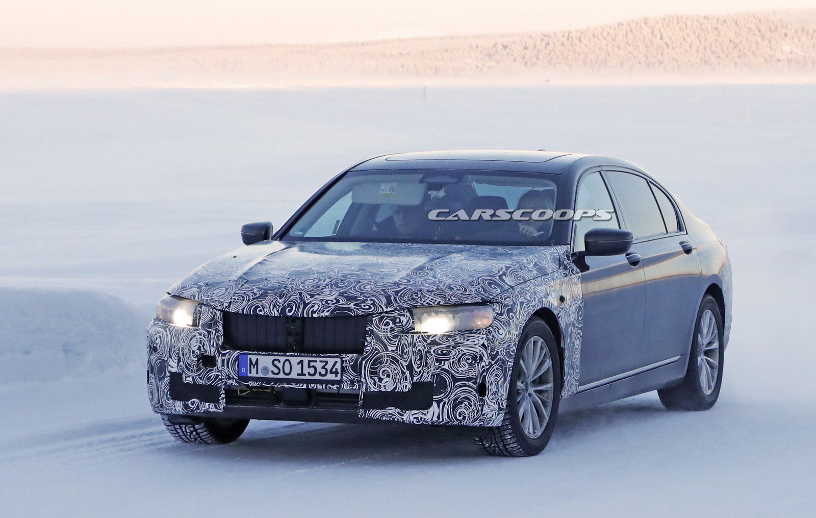 BMW-7-Series-3 2019 BMW 7-Series Caught Getting Ready To Tackle The All-New A8