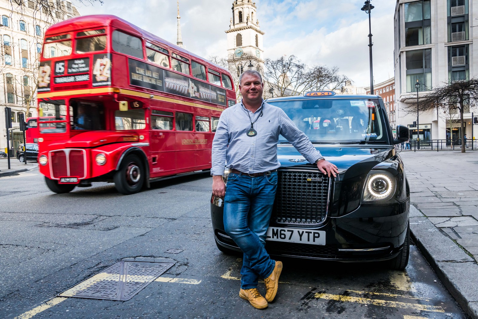 Black-Cab-4 New Hybrid TX Black Cab Enters Service In London