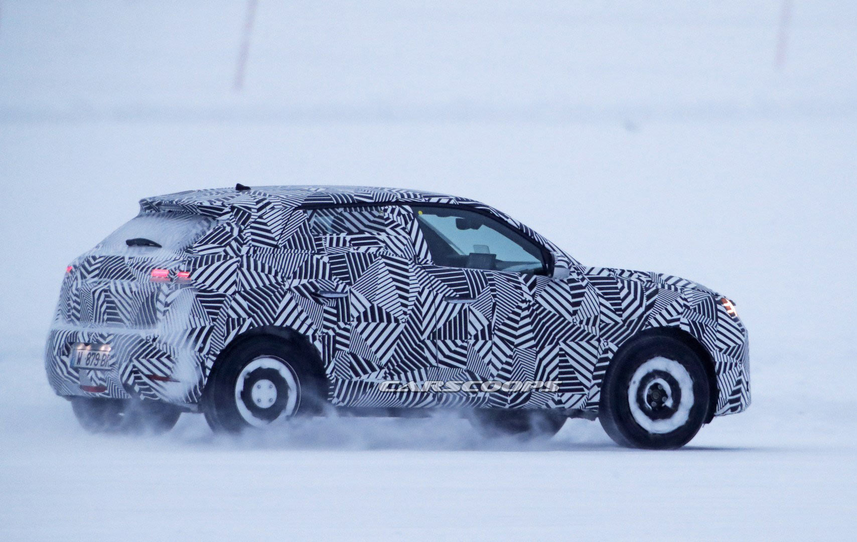 DS3-Crossback-10 DS3 Crossback Spied In Sweden, Will Be Offered As An EV