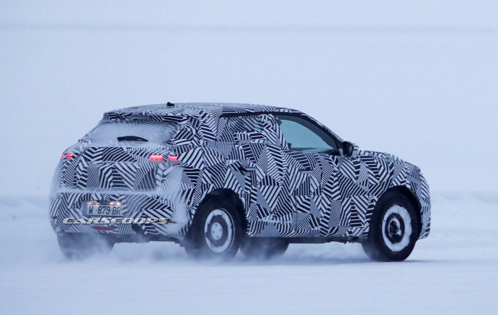 DS3-Crossback-11 DS3 Crossback Spied In Sweden, Will Be Offered As An EV