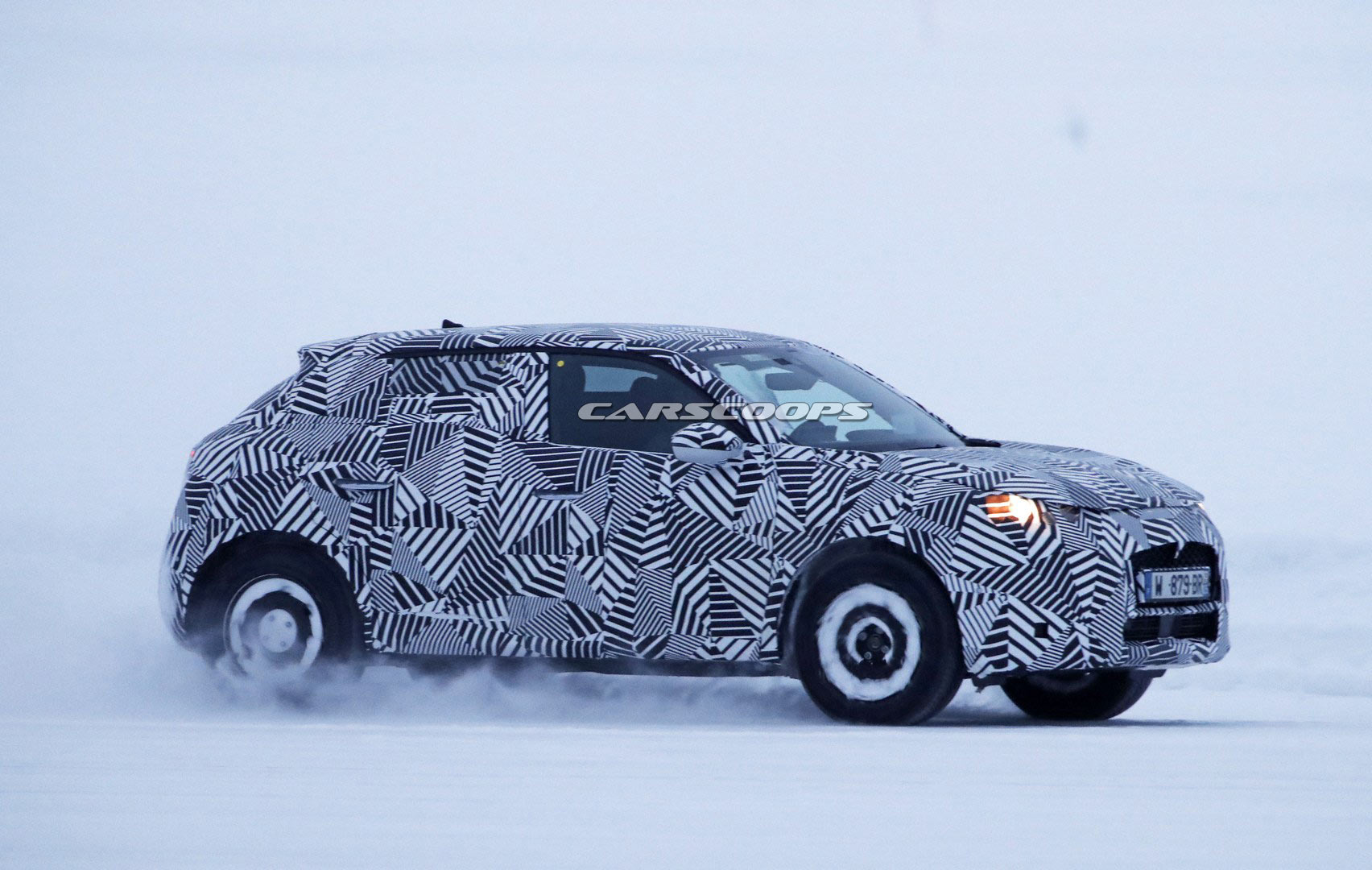 DS3-Crossback-6 DS3 Crossback Spied In Sweden, Will Be Offered As An EV
