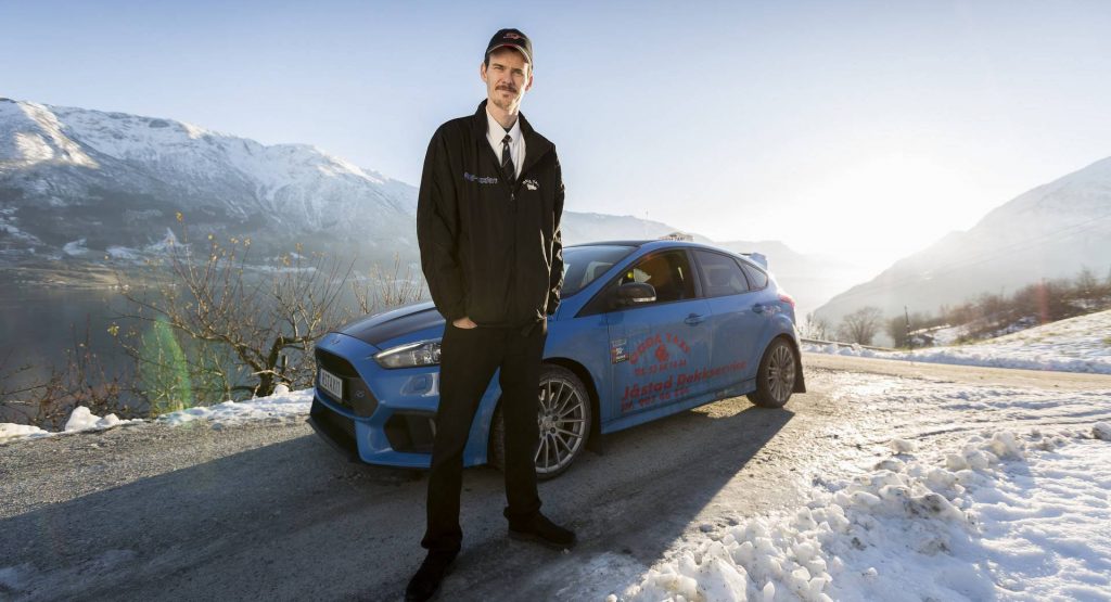  Norwegian Cabbie Thrills Locals With His Ford Focus RS Taxi