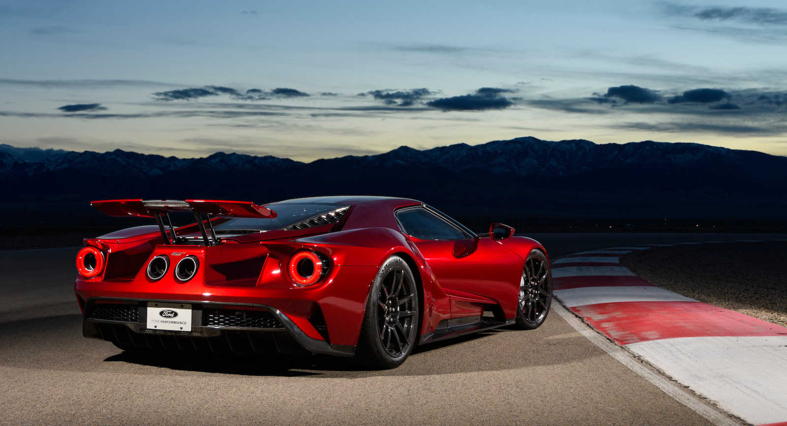 Ford GT Ford Won’t Pursue Setting Lap Records With The New GT