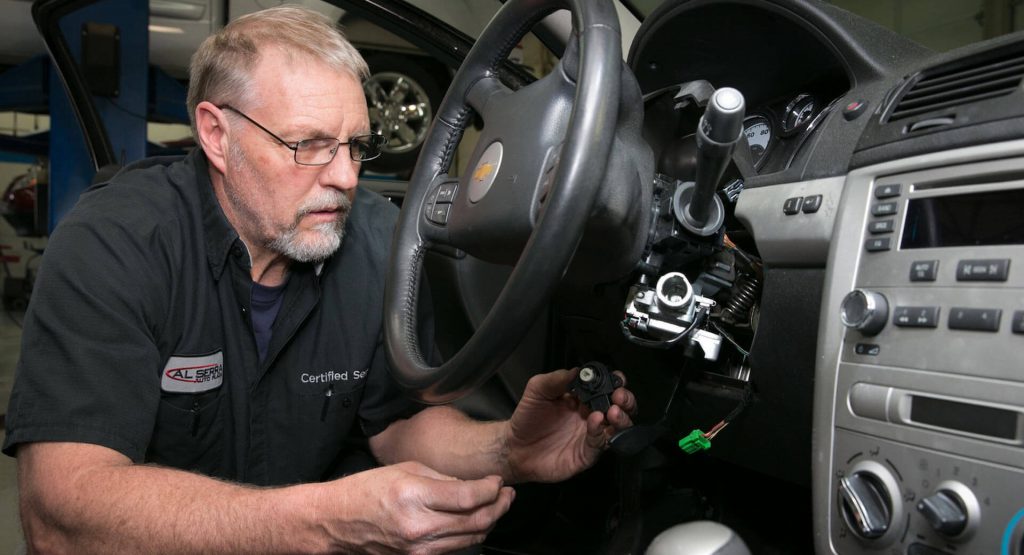 Judge Throws Out GM’s $1 Billion Ignition Switch Settlement