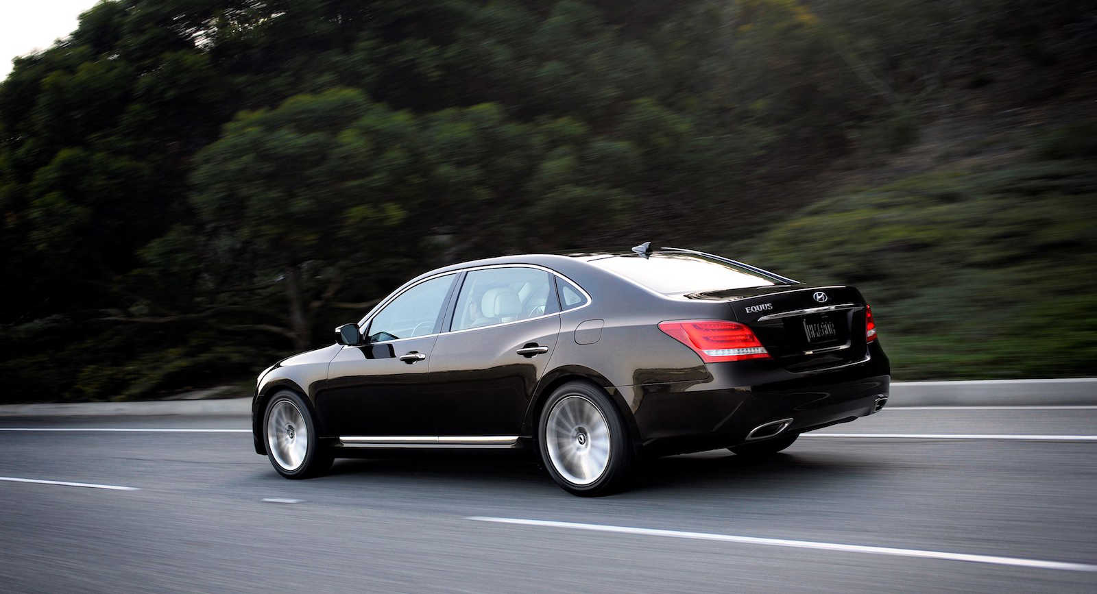 Hyundai Equus The Hyundai Equus Is Your Entry Ticket Into Luxury Executive Saloons